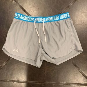 Gray under armour athletic shorts